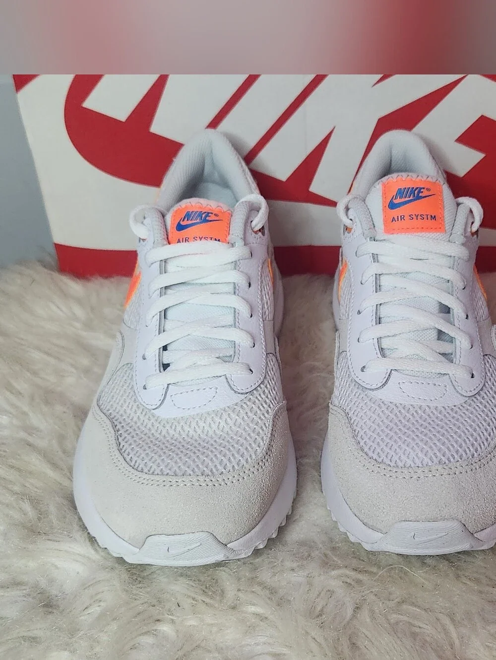Nike Air System In White w/ Neon Orange & Blue Accents NIB Size 7y GS Women 8.5